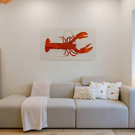 Huswell - Charming In - Perfect For 7 Guests オステンド